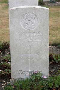 St. Sever Cemetery Extension Rouen - Harris, Athol Gladstone