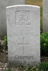 St. Sever Cemetery Extension Rouen - Harris, C S