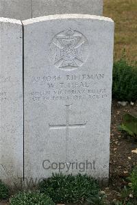 St. Sever Cemetery Extension Rouen - Heal, William Thomas