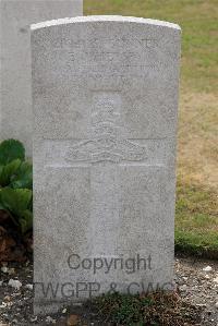 St. Sever Cemetery Extension Rouen - Hersey, Edward James
