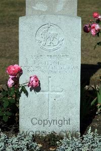 St. Sever Cemetery Extension Rouen - Hewitt, J D