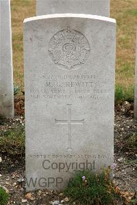 St. Sever Cemetery Extension Rouen - Hewitt, M G