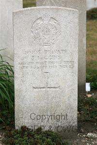 St. Sever Cemetery Extension Rouen - Higgins, S
