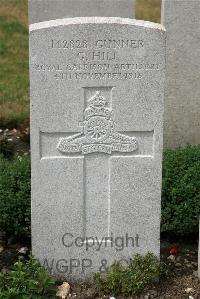 St. Sever Cemetery Extension Rouen - Hill, G