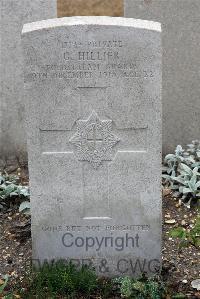St. Sever Cemetery Extension Rouen - Hillier, G