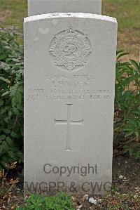 St. Sever Cemetery Extension Rouen - Holden, John