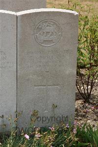 St. Sever Cemetery Extension Rouen - Holland, E S