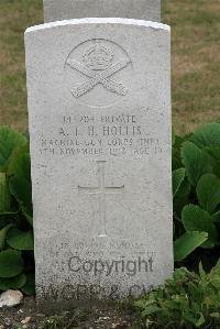 St. Sever Cemetery Extension Rouen - Hollis, A T H
