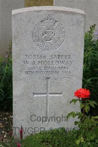 St. Sever Cemetery Extension Rouen - Holloway, W J