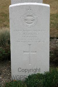 St. Sever Cemetery Extension Rouen - Holmes, Frank Norman