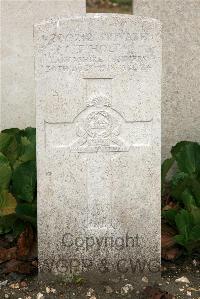 St. Sever Cemetery Extension Rouen - Holt, T