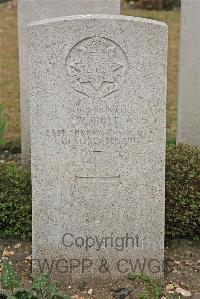St. Sever Cemetery Extension Rouen - Holt, W
