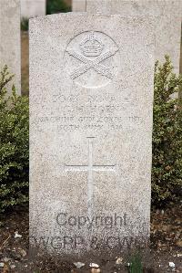 St. Sever Cemetery Extension Rouen - Horn, G H