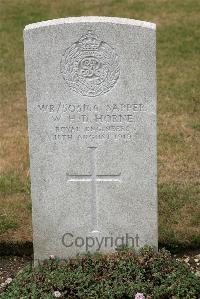 St. Sever Cemetery Extension Rouen - Horne, W H D