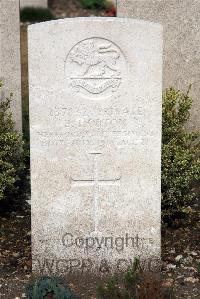St. Sever Cemetery Extension Rouen - Horton, James