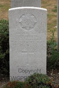 St. Sever Cemetery Extension Rouen - Hoskin, Charles Howtrey