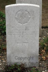 St. Sever Cemetery Extension Rouen - Hoskin, William