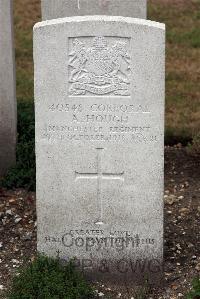 St. Sever Cemetery Extension Rouen - Hough, A