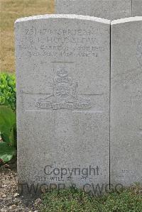 St. Sever Cemetery Extension Rouen - Hounslow, Benjamin Edward