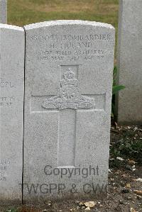 St. Sever Cemetery Extension Rouen - Huband, H