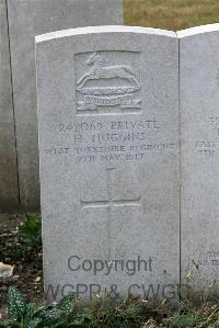 St. Sever Cemetery Extension Rouen - Huggins, H