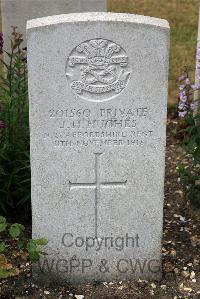 St. Sever Cemetery Extension Rouen - Hughes, J H