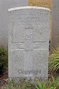 St. Sever Cemetery Extension Rouen - Hughes, R