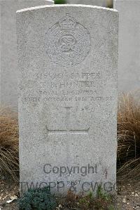 St. Sever Cemetery Extension Rouen - Hunter, T B