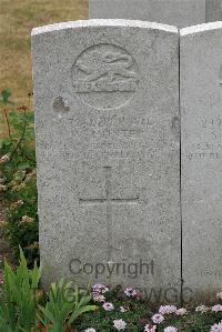 St. Sever Cemetery Extension Rouen - Hunter, W