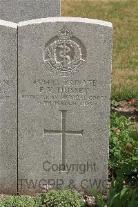 St. Sever Cemetery Extension Rouen - Hussey, F V