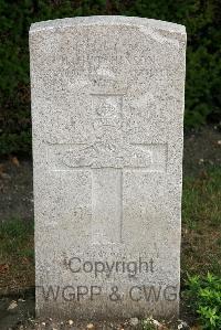 St. Sever Cemetery Extension Rouen - Hutchinson, Harold