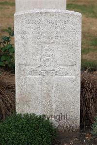 St. Sever Cemetery Extension Rouen - Illidge, G H