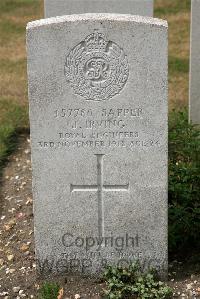 St. Sever Cemetery Extension Rouen - Irving, John