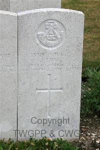 St. Sever Cemetery Extension Rouen - Izod, James