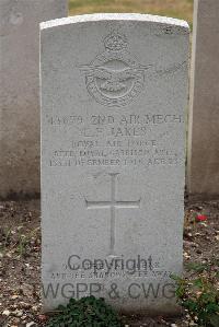 St. Sever Cemetery Extension Rouen - Jakes, Leonard Frederick