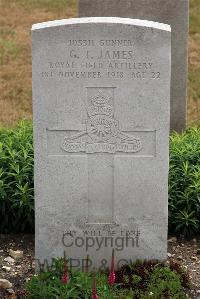 St. Sever Cemetery Extension Rouen - James, George Thomas