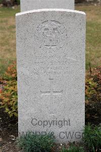 St. Sever Cemetery Extension Rouen - Jarvis, H T