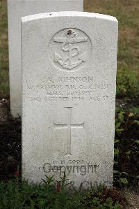 St. Sever Cemetery Extension Rouen - Johnson, Arthur