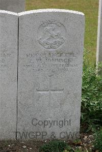 St. Sever Cemetery Extension Rouen - Johnson, E W