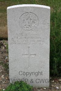 St. Sever Cemetery Extension Rouen - Johnston, Elizabeth S.