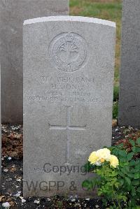 St. Sever Cemetery Extension Rouen - Jones, H