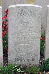 St. Sever Cemetery Extension Rouen - Jones, J T