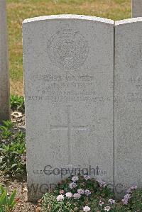 St. Sever Cemetery Extension Rouen - Jones, John