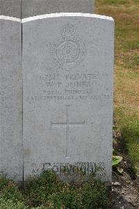 St. Sever Cemetery Extension Rouen - Jones, William Percy