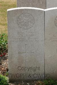 St. Sever Cemetery Extension Rouen - Joyce, J T