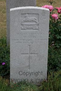 St. Sever Cemetery Extension Rouen - King, W