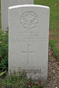 St. Sever Cemetery Extension Rouen - Kane, Matthew Terence