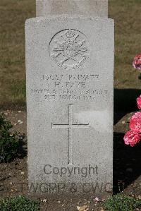 St. Sever Cemetery Extension Rouen - Kaye, H