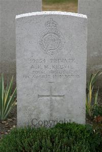St. Sever Cemetery Extension Rouen - Keevil, A F M