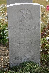 St. Sever Cemetery Extension Rouen - Kendall, R
